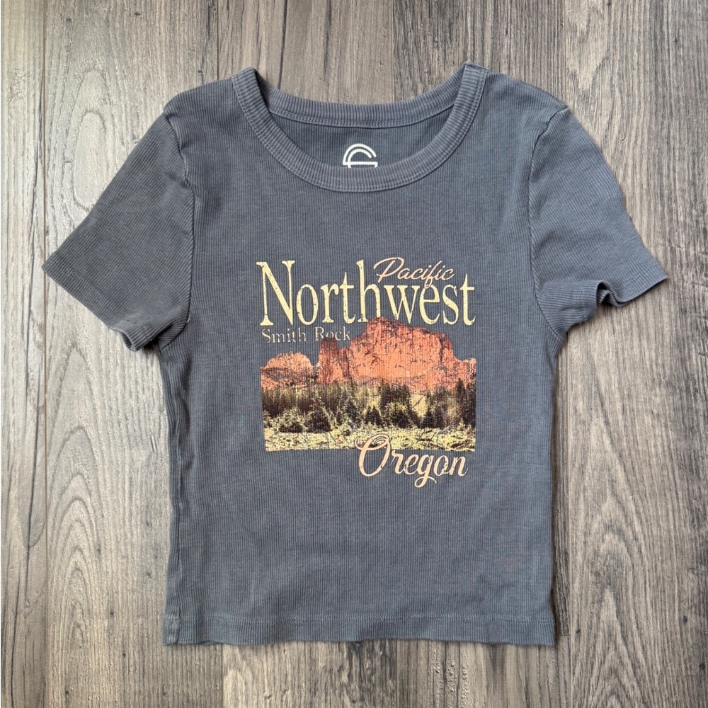 Social Culture Ribbed Graphic T Shirt Smith Rock Oregon Women's‎ Size S